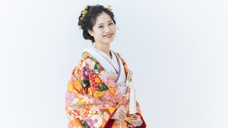 色打掛ヘアメイク着付け